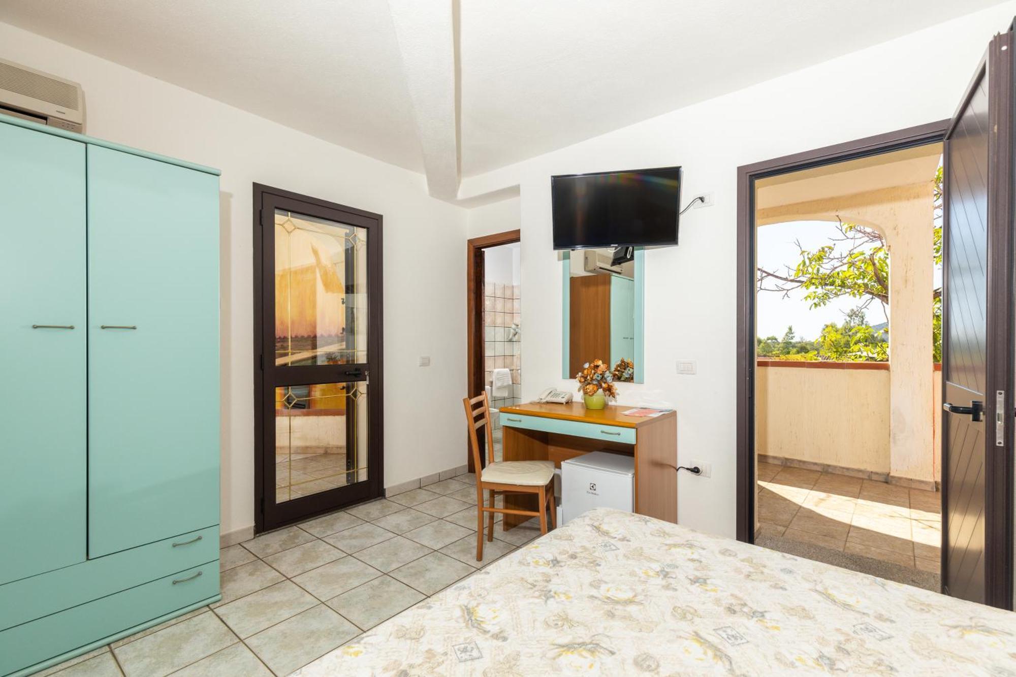 Hotel Pedra Niedda Budoni Exterior photo
